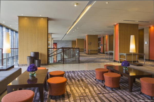 Holiday Inn & Suites MAKATI (Makati City)